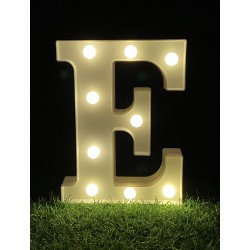 21.5CM LED LIGHT UP LETTER"E"